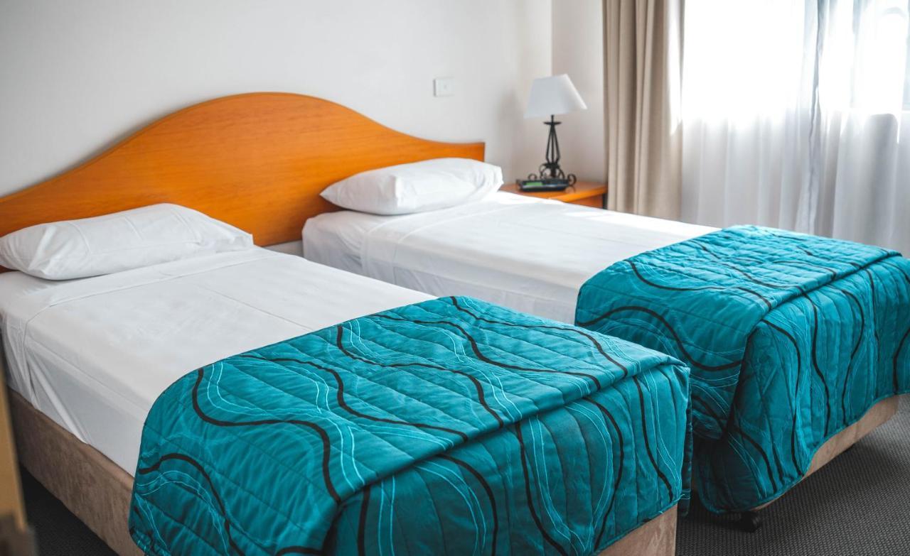 Heritage Cairns Hotel Luaran gambar