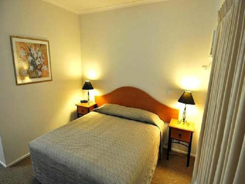 Heritage Cairns Hotel Luaran gambar