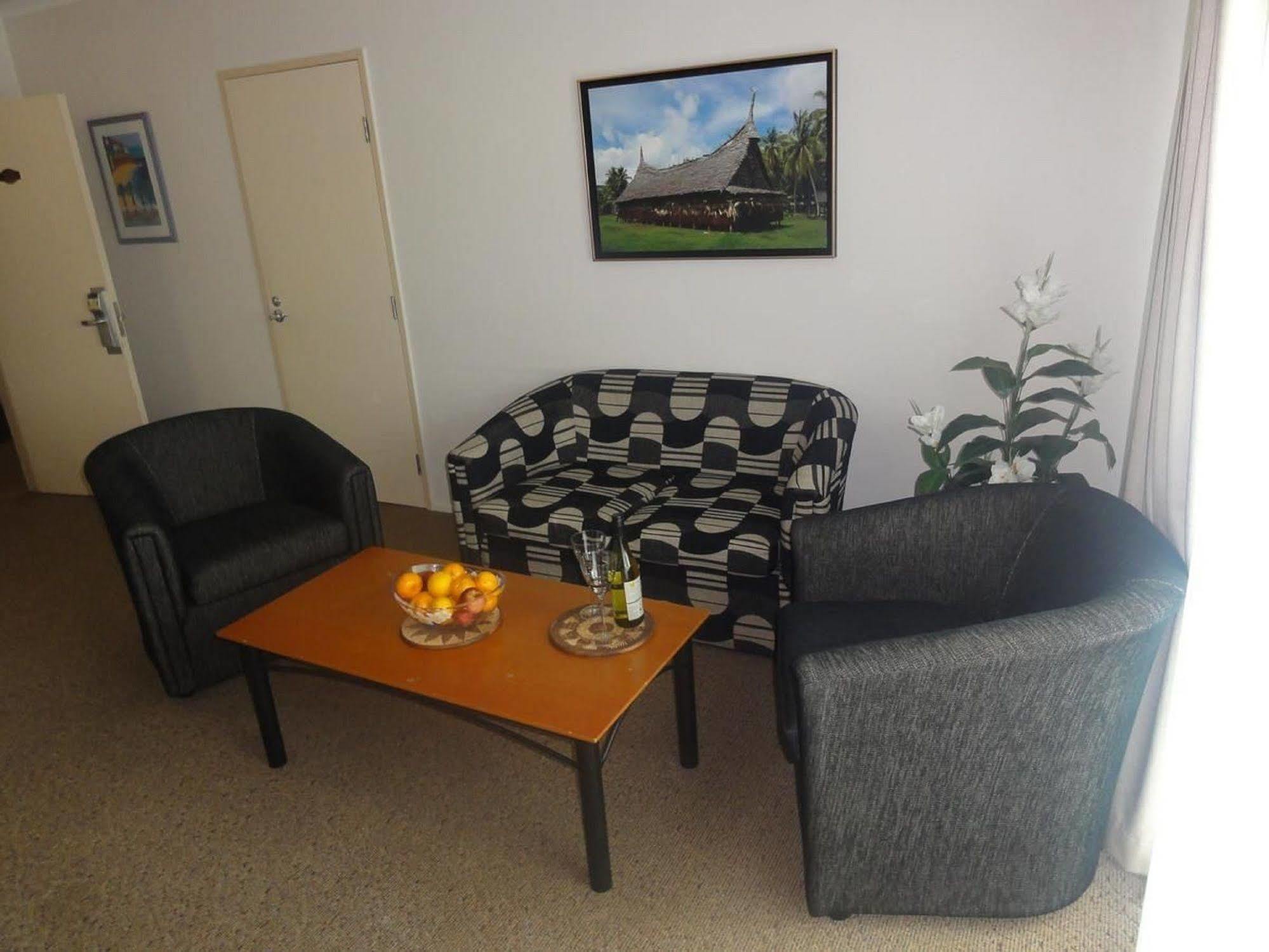 Heritage Cairns Hotel Luaran gambar